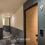 Novarooms By Myhousespain 게스트하우스 기욘
