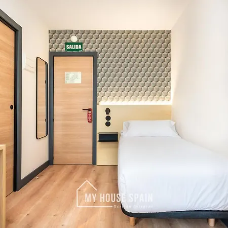 Nova By Myhousespain Guest house *