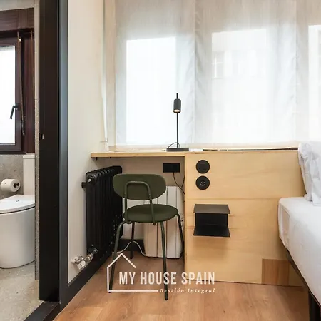 Casa de hóspedes Novarooms By Myhousespain *