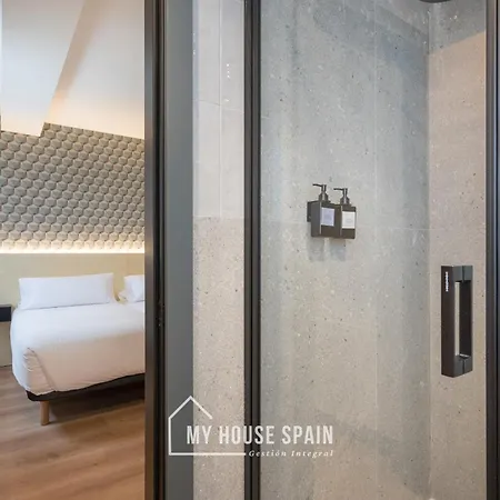 Novarooms By Myhousespain Vendégház *