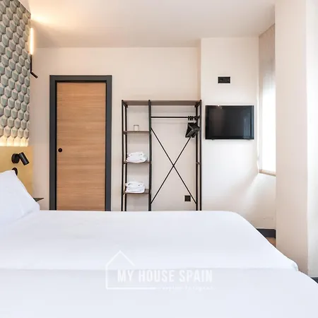 Novarooms By Myhousespain Pensionat Gijón