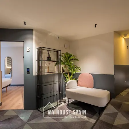 Nova By Myhousespain Guest house *