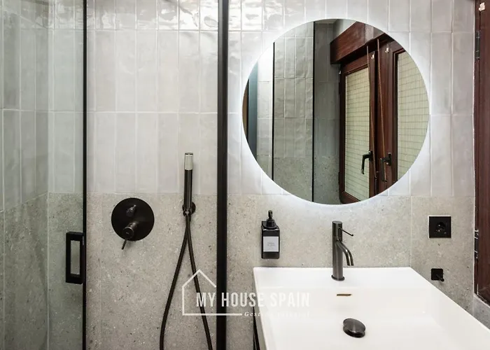 Novarooms By Myhousespain Pensjonat Gijón