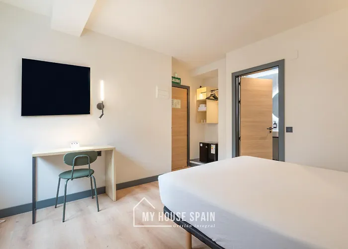 Novarooms By Myhousespain Pensjonat Gijón