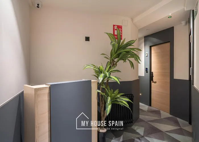 Pensjonat Novarooms By Myhousespain *